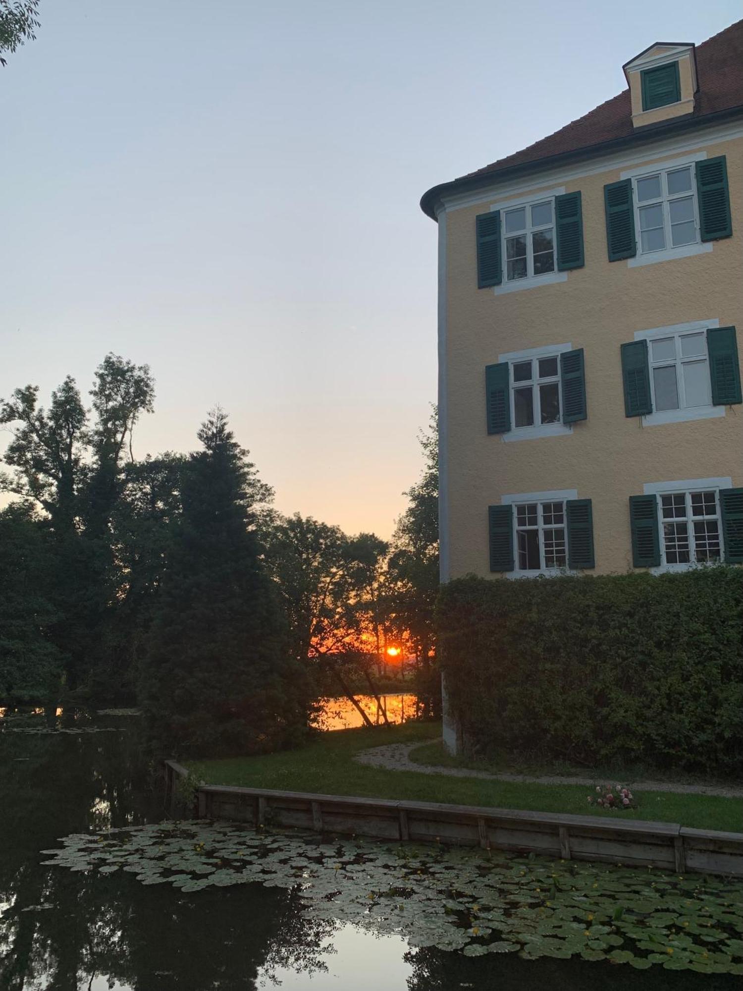 Wohnen Im Wasserschloss Sandizell Schrobenhausen Kültér fotó